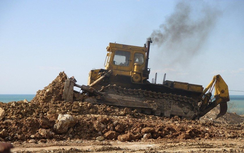 ЧЕТРА 330 бульдозер