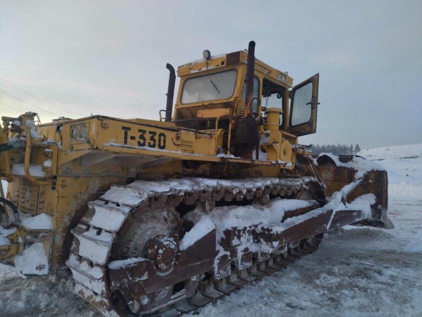 Бульдозер чзпт 330
