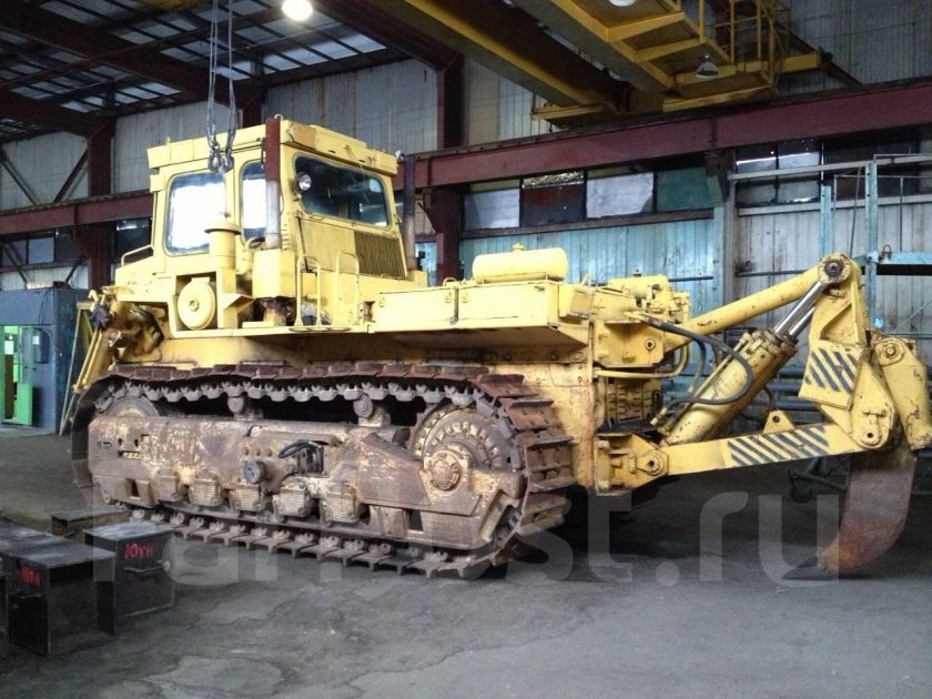 Трактор ЧЗПТ Т-330