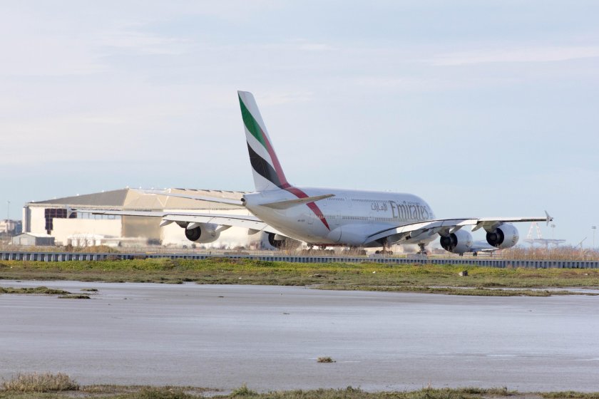 Airbus a388 Emirates