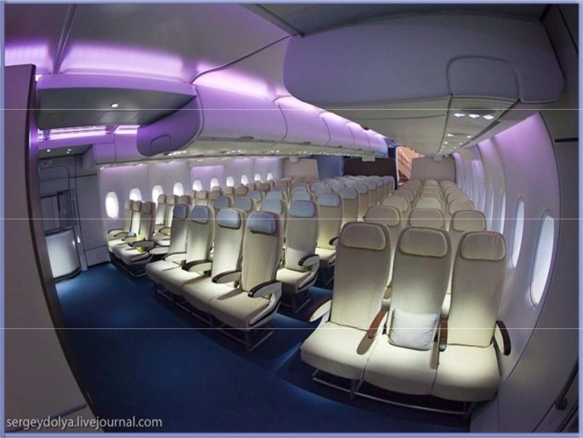 Салон самолета Аэробус 380