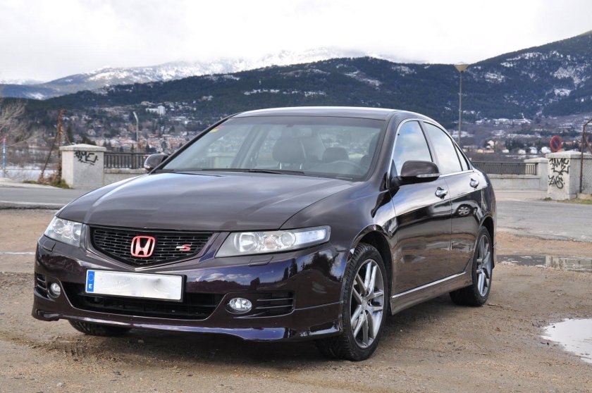 Honda Accord 7 Type s