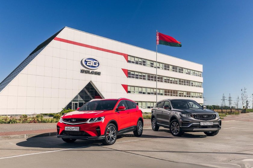 Кроссовер geely coolray