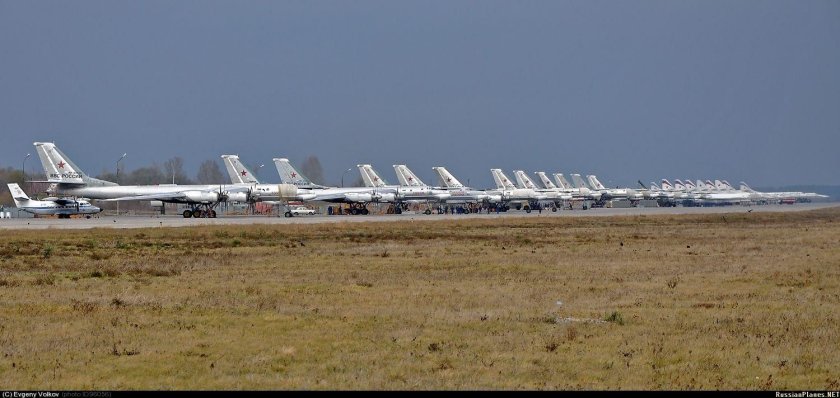 Энгельс 2 авиабаза