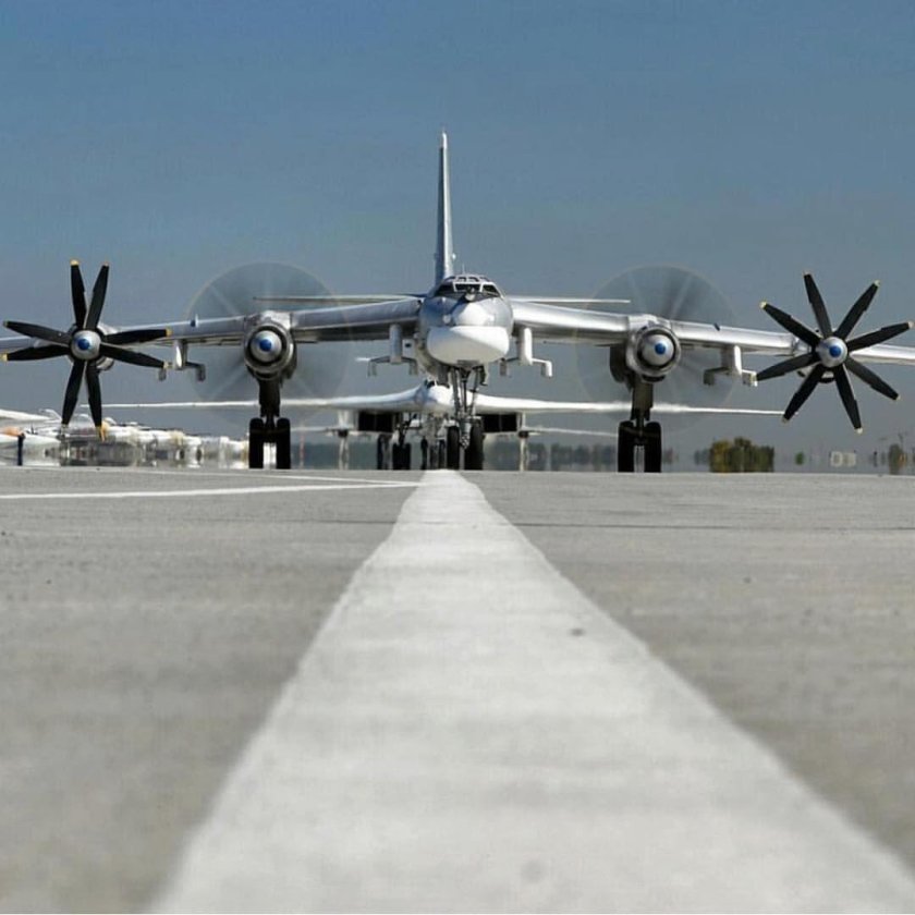 Ту-95мс Энгельс