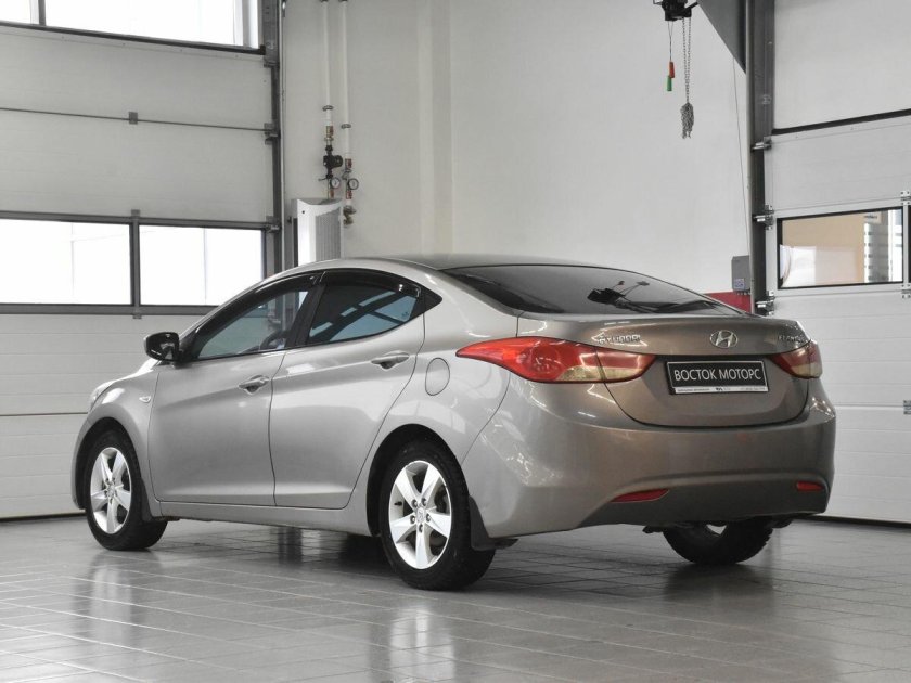 Хендай элантра 2012 года