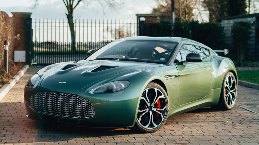 Aston martin v12 zagato