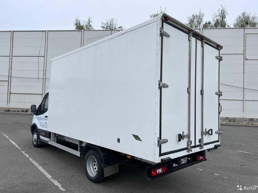 Ford_transit_470_ промтоварный фургон
