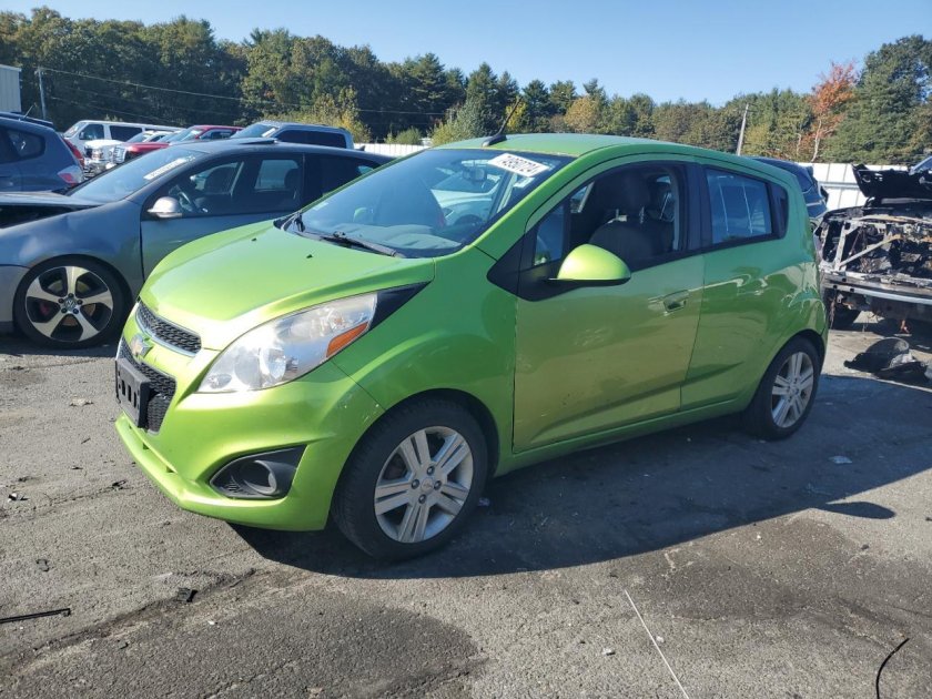 Chevrolet spark 2013