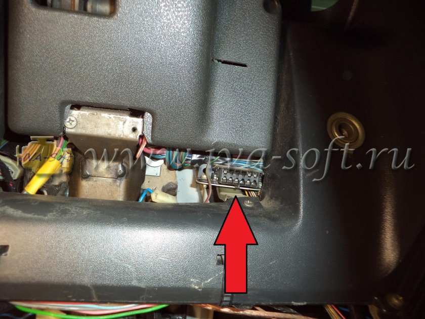 Разъем ВАЗ 2111 диагностический разъем