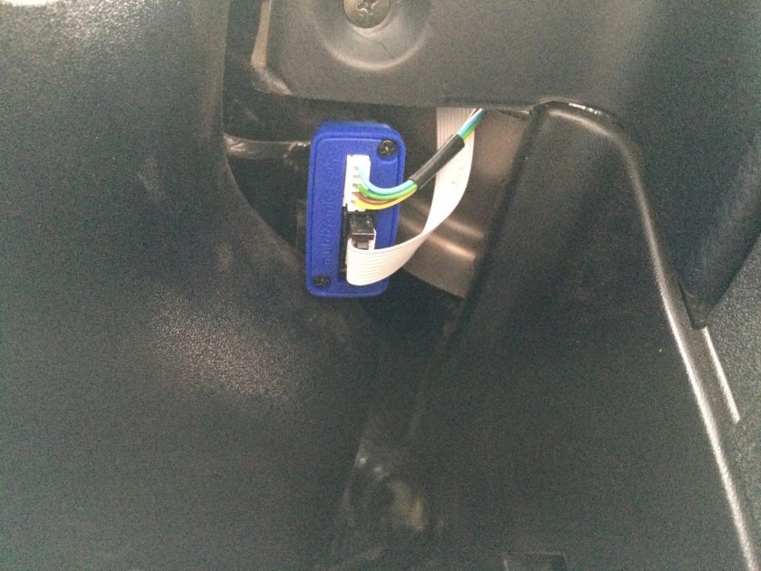 Разъем obd2 Нива Шевроле