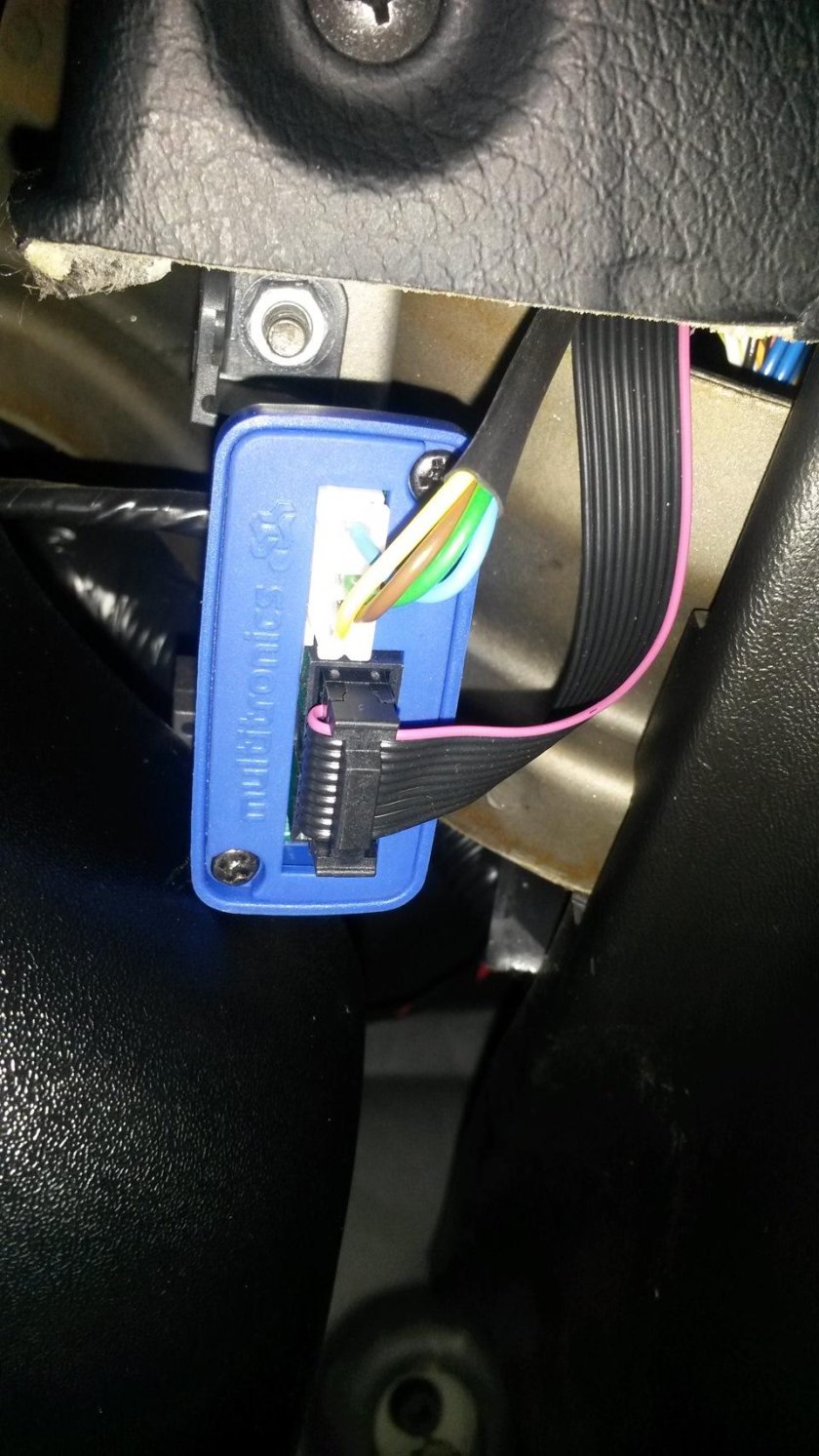 Разъем obd2 Нива Шевроле