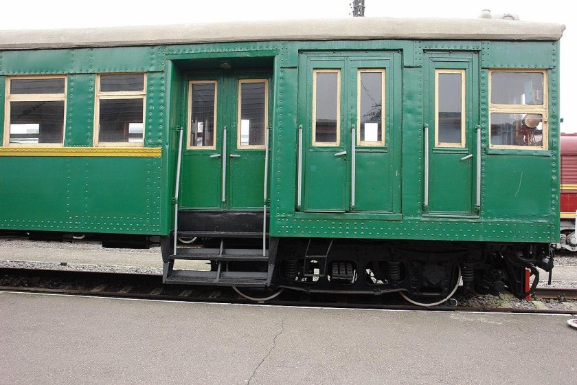 Электросекция ср3 моторный вагон