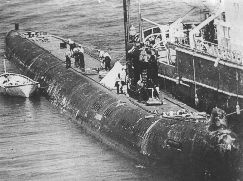 АПЛ К 122 экипаж