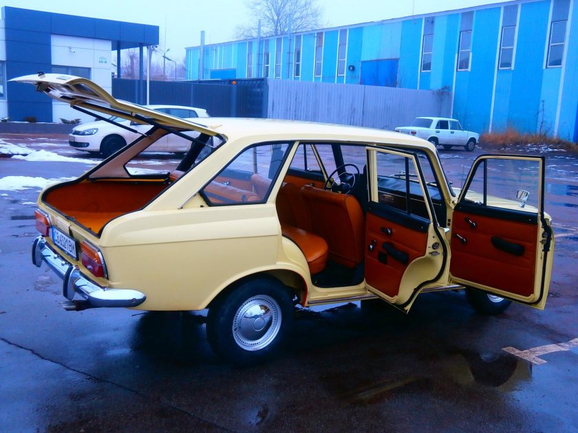 ИЖ Комби 2125