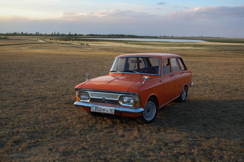 ИЖ Комби 2125