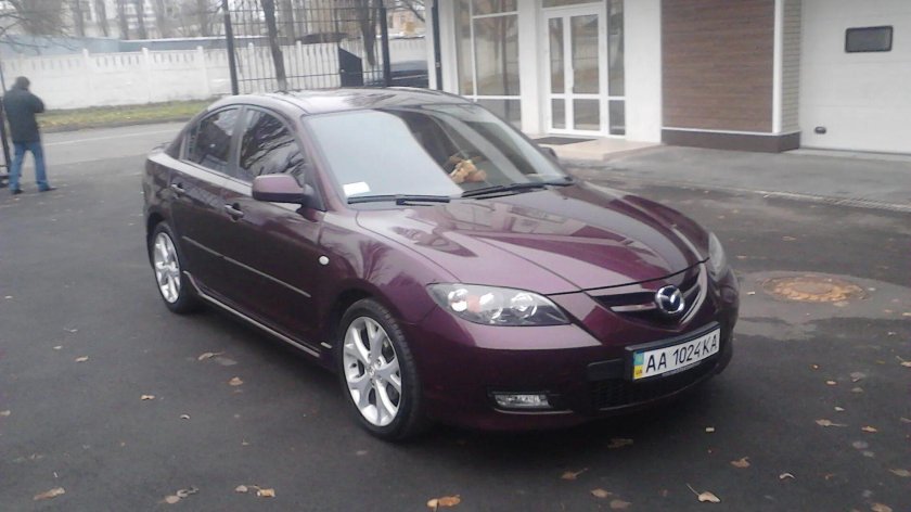 Mazda 3 Phantom Purple