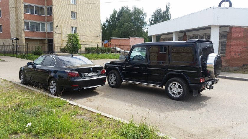 Мерседес Гелендваген с прицепом