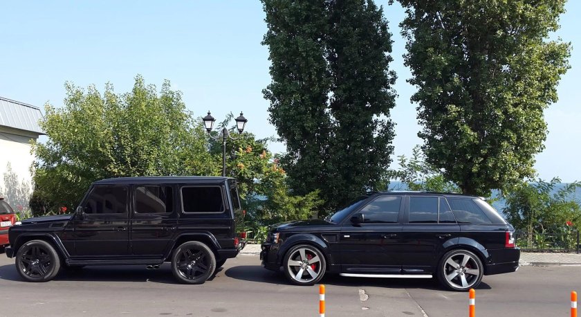 G63 AMG vs range Rover