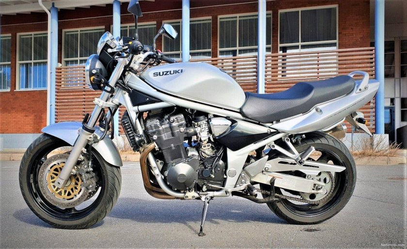 Сузуки бандит 800