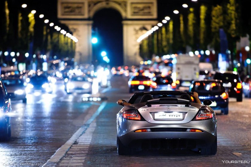 Машина ночью