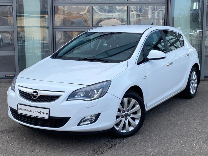 Opel Astra j 2010