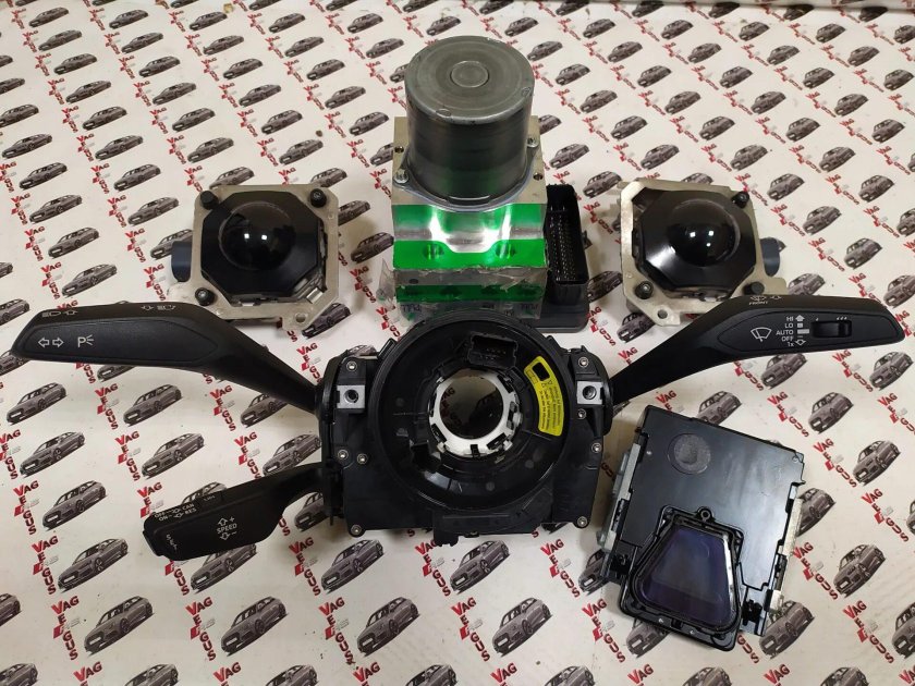 Адаптивный круиз-контроль (ACC)