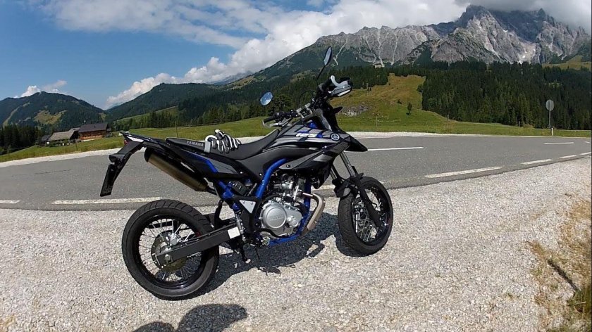 Yamaha WR 125