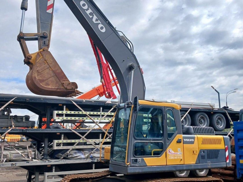 Экскаватор гусеничный volvo ec240blc