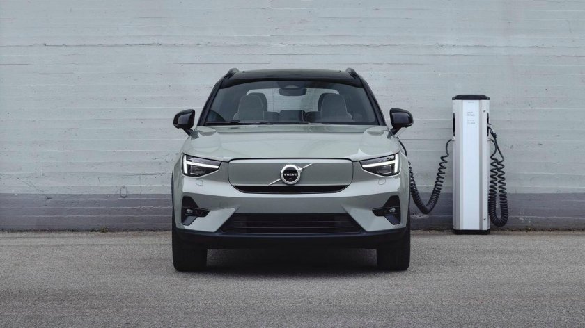 Volvo xc40 2023