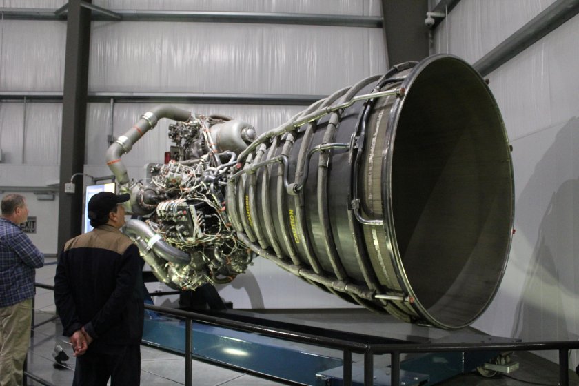 Малый двигатель ракеты