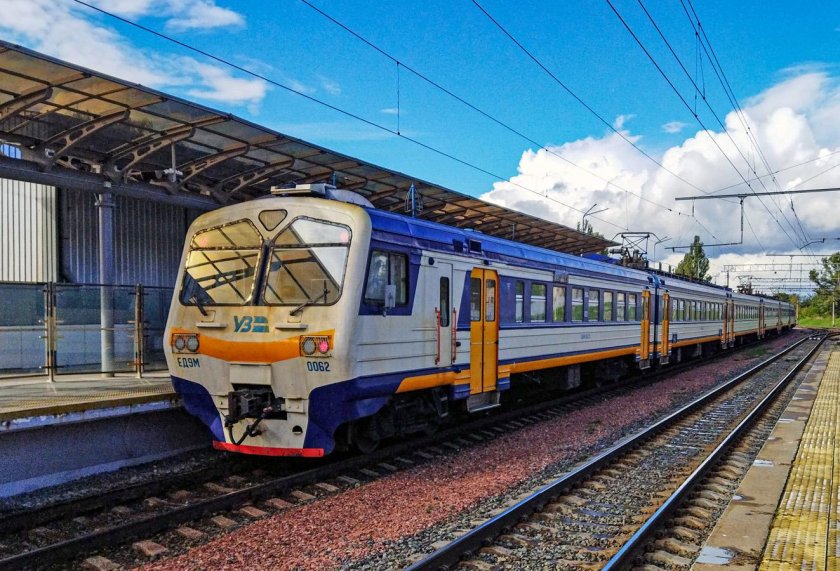 Электропоезд эд 4 м