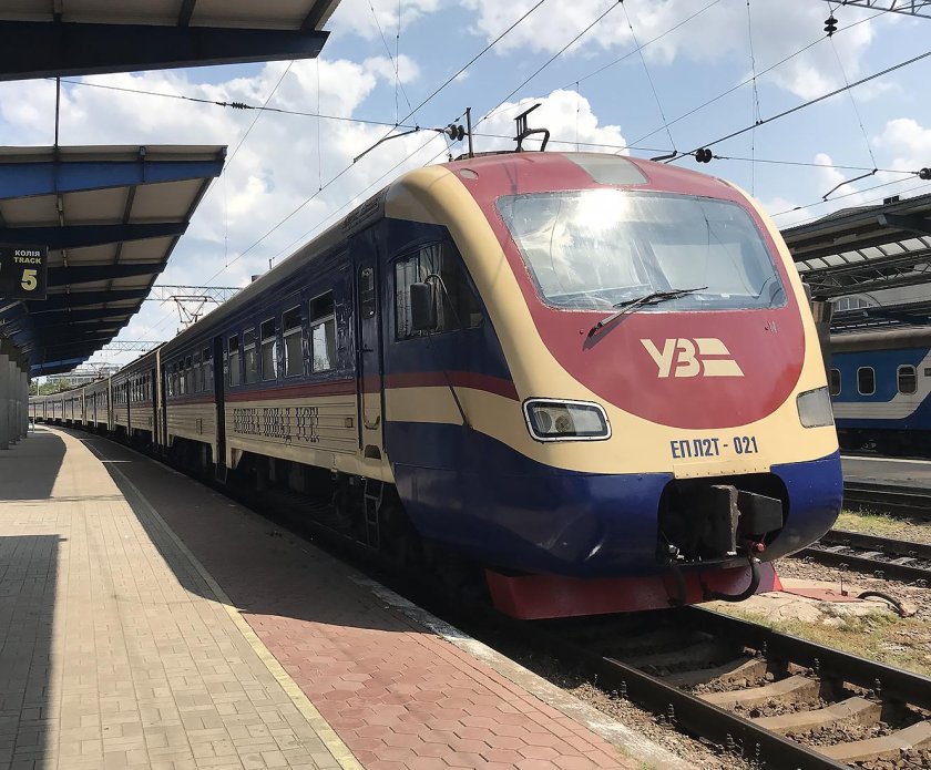 Эпл2т электропоезд