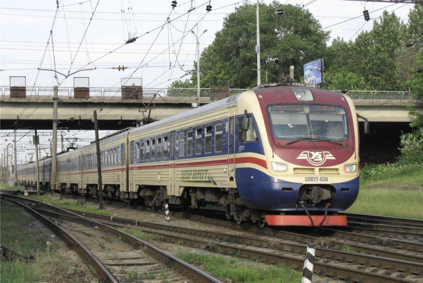 Эпл2т электропоезд