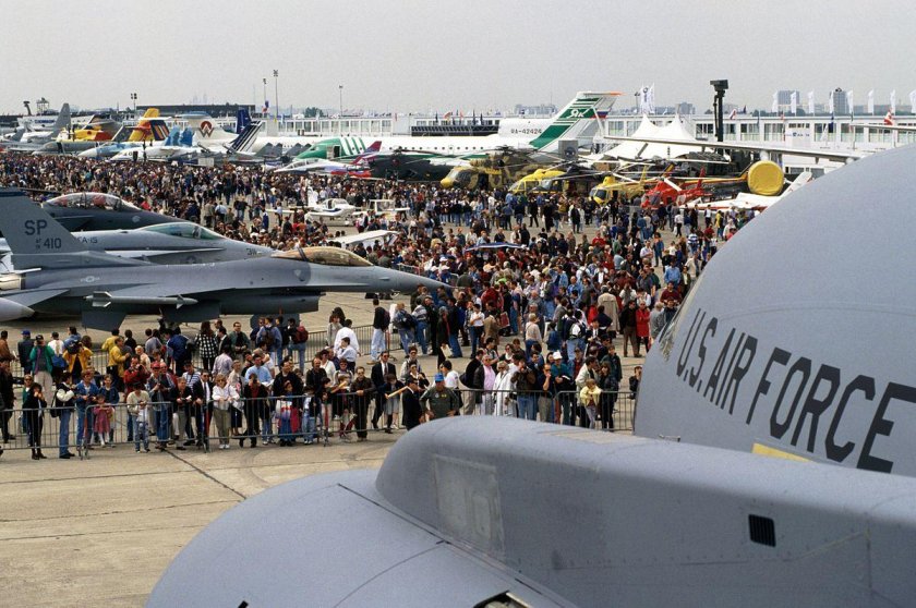 Ле Бурже аэропорт