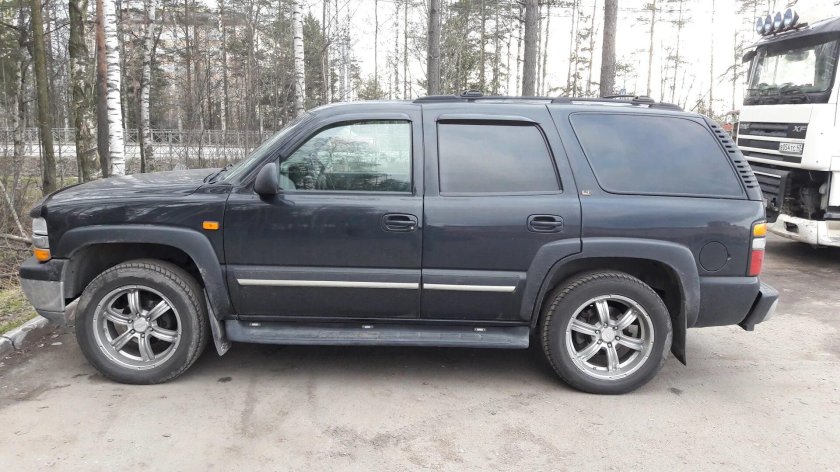 Шевроле Тахо 2001