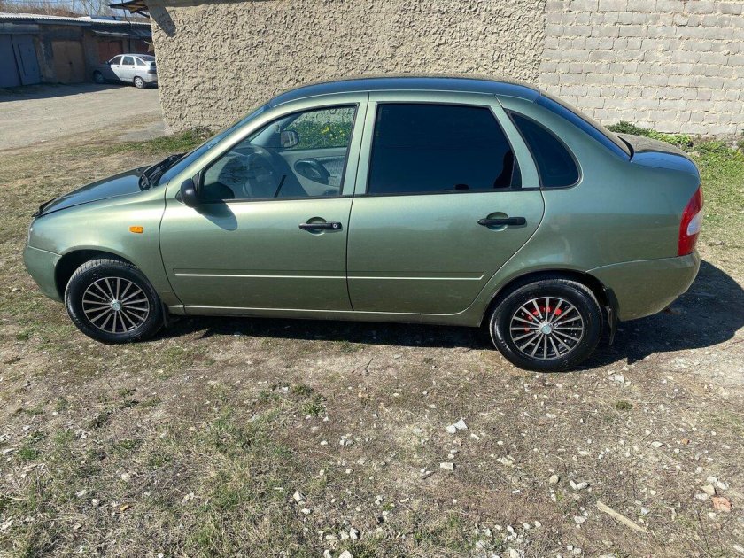 Калина седан r15