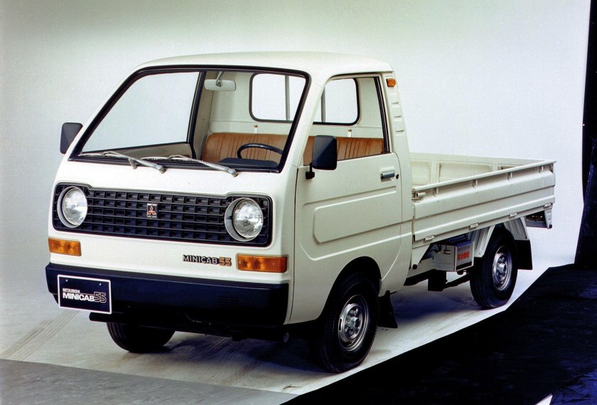 Mitsubishi Minicab 1977