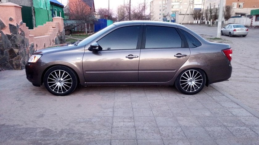 Диски Лада Гранта спорт r16