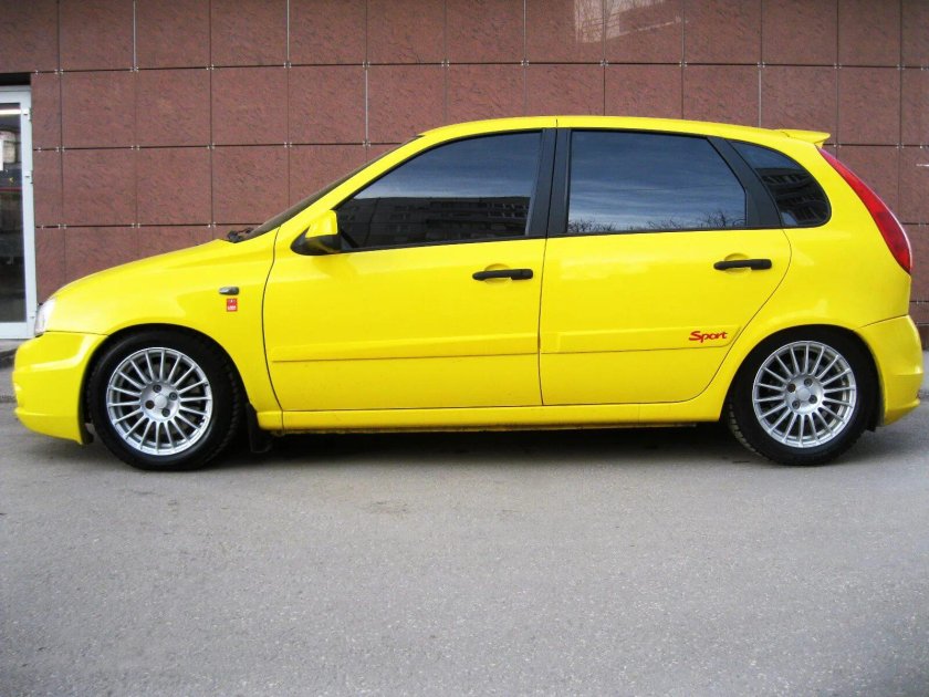 Лада Калина r15