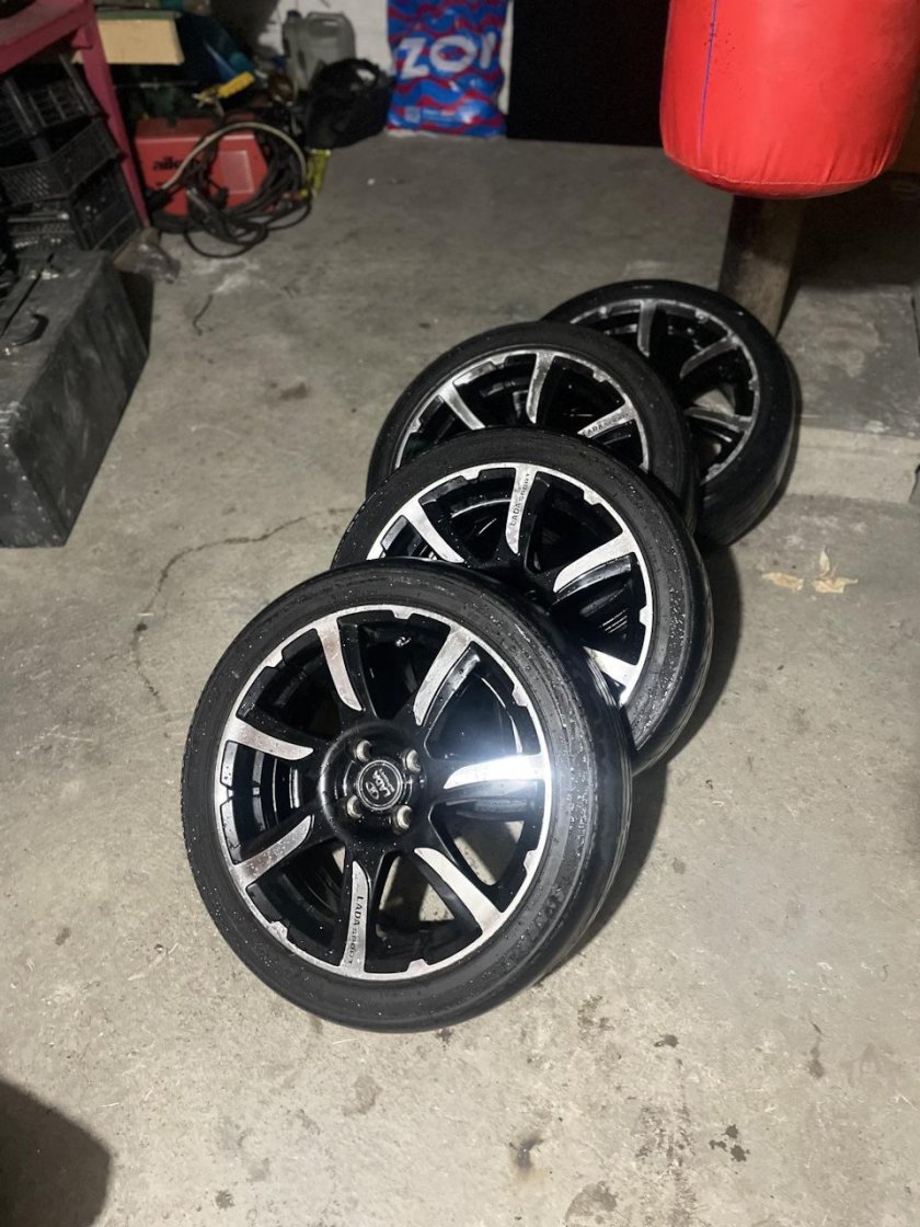 Колеса Гранта спорт r16