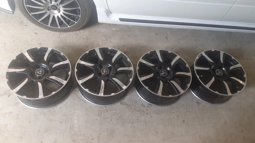 Диски Лада спорт кинжалы