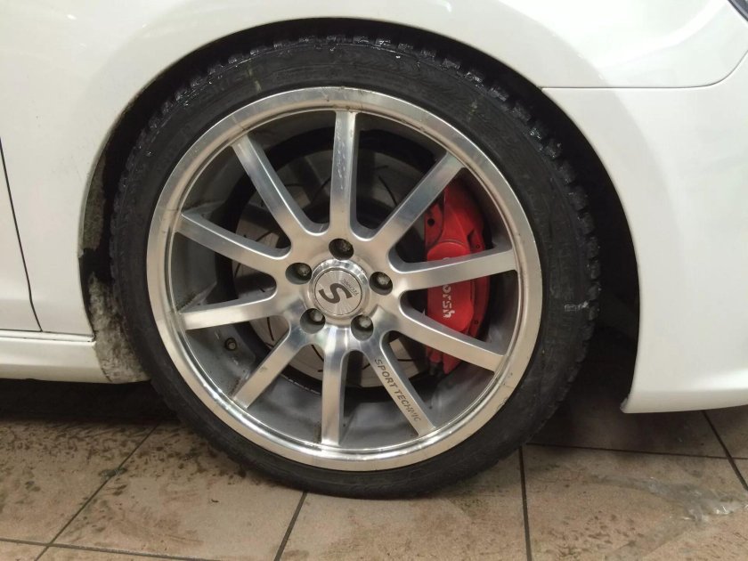 Rays Sport Technic r18