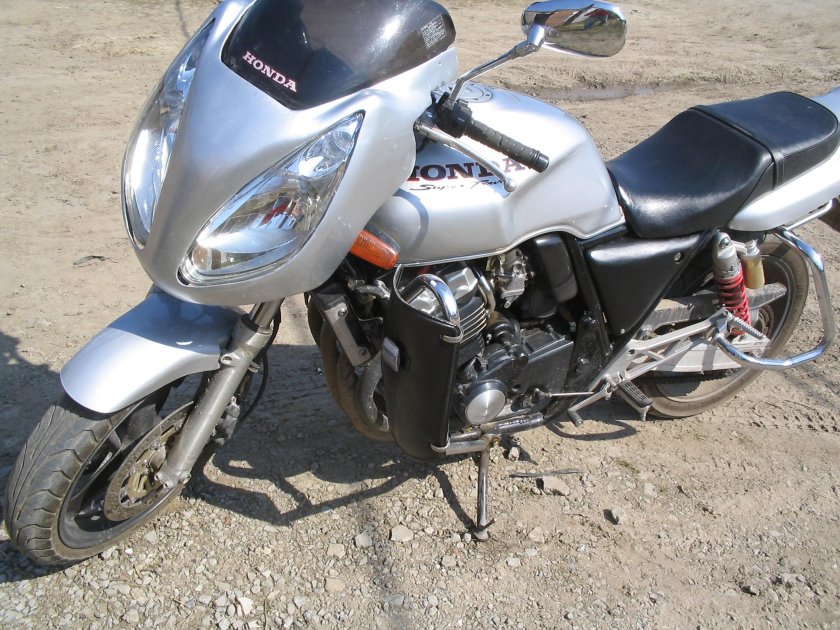 Honda CB 400 обтекатель