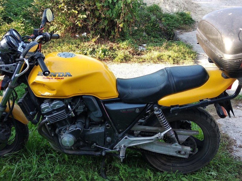 Honda super four 1993