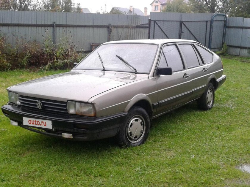 Фольксваген Пассат 86 года