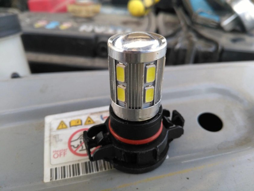 Лампа в противотуманную фару Шевроле Каптива с140