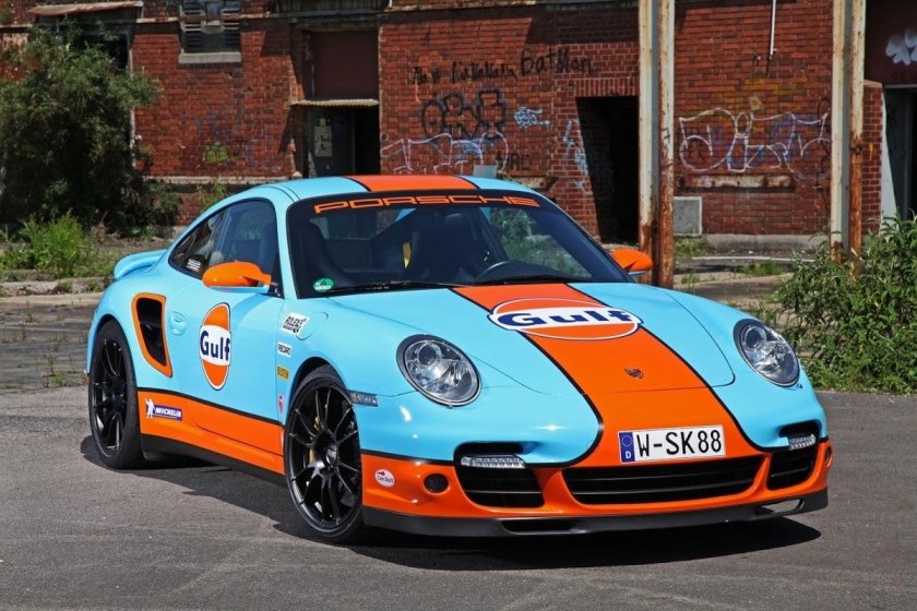 Порше 911 Gulf