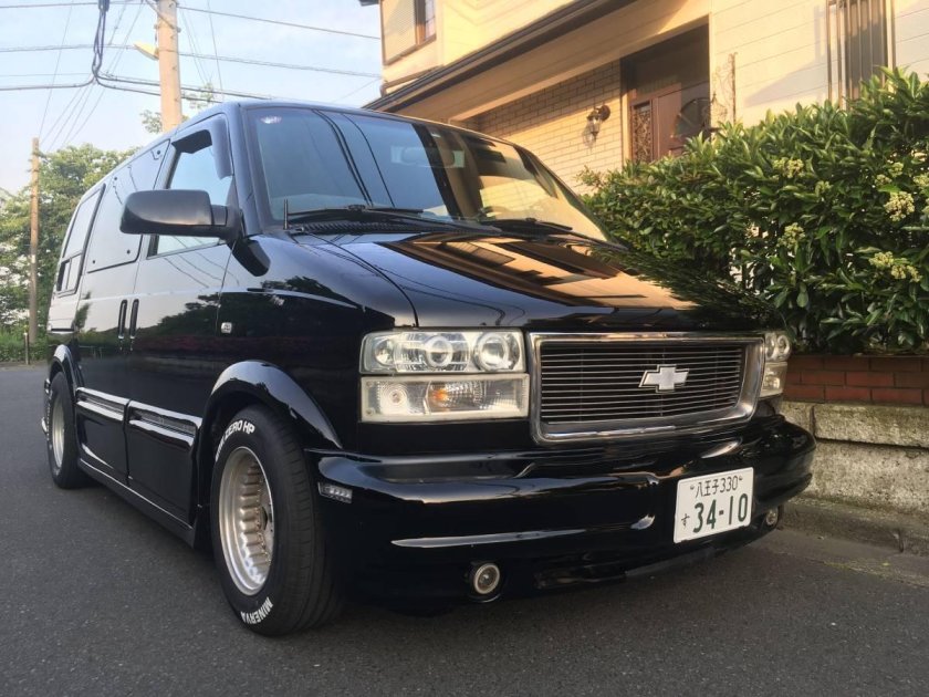 Chevrolet Astro