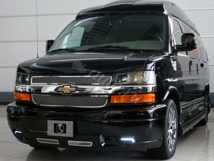 Chevrolet Express STARCRAFT
